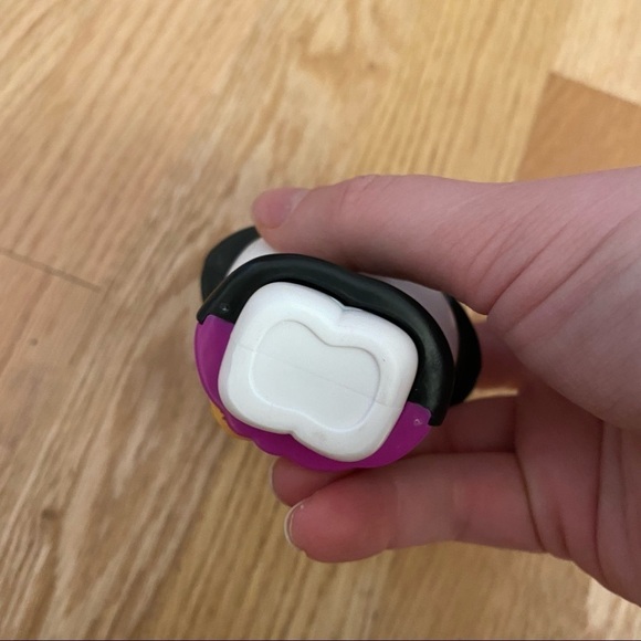 Hello Kitty Witch Action Figure Toy McDonalds Kids Halloween - Picture 4 of 4